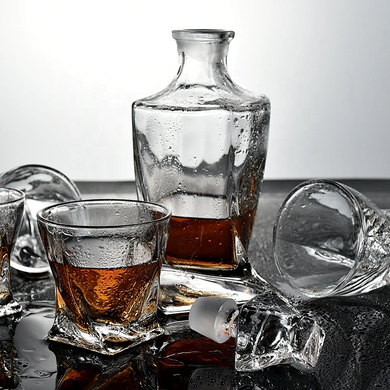 5 pieces in stock Lead-free Borosilicate Glass whiskey cups bottle sets