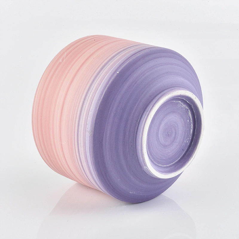 Mix color ceramic candle jars and candle holders for your home fragrance