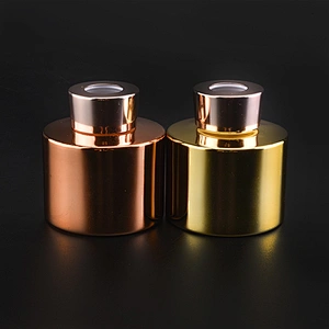 Wholesales light spray black color glass diffuser bottle perfume bottle fragrance