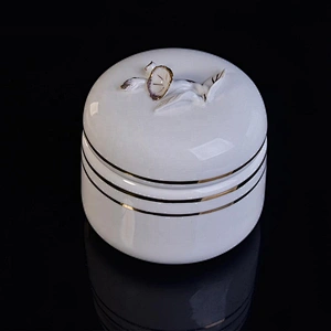 Home decoration custom white ceramic jar candle with lid