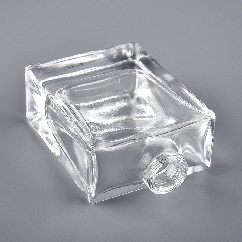 15ml Flat-Square Clear Glass Bottle with sprayer