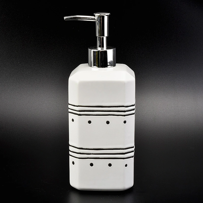 glazing white ceramic bath accessories sets simple pattern ceramic bottle lotion dispenser