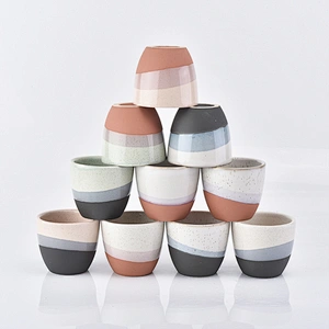 Wholesales Vintage frosted tea light ceramic candle jar