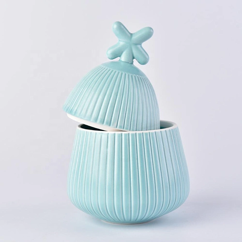 Wholesales glazed custom coloured ceramic candle holder with lids