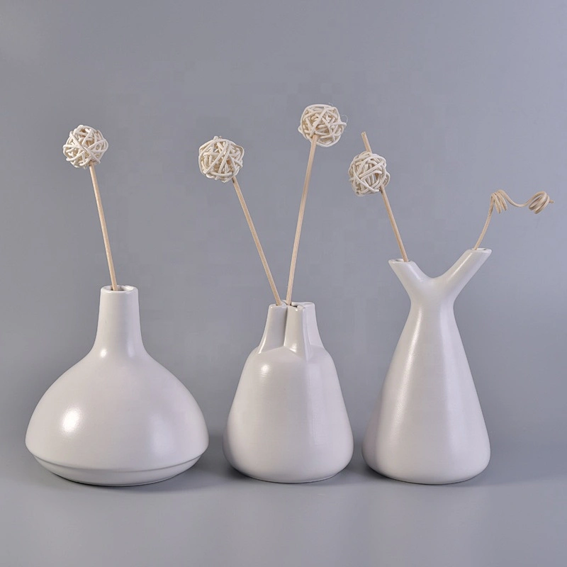 300ml Wholesales custom glaze reed diffuser ceramic bottles