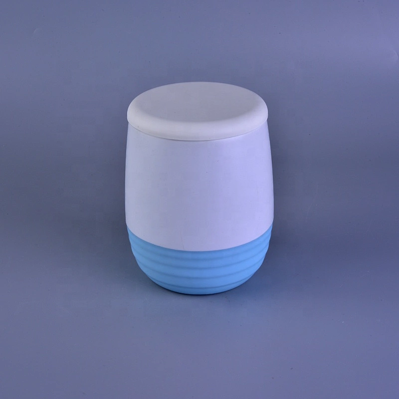 Round color frosted ceramic candle holders with lids
