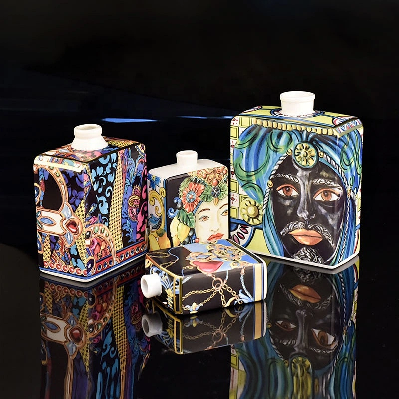 Wholesales Chinese style oil perfume glass reed diffuser bottles
