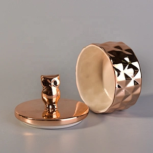 Electroplating ceramic candle container with gold lid wholesales