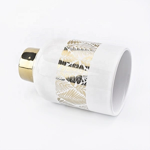 10oz Wholesales white stand unique ceramic candle vessels