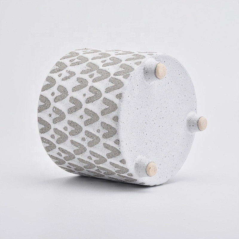 Wholesales Footed Cylinder Ceramic Holders in Grey V and dots Pattern Home Decoration