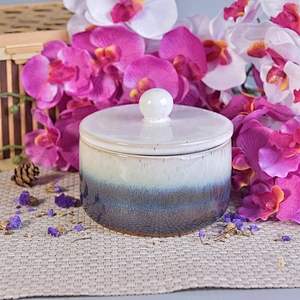 Round glaze printing custom ceramic tealight candle vessel porcelain holders with lid  wedding occasion use suppliers