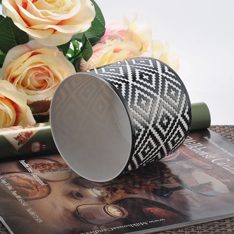 Soy wax Customized matte black candle containers