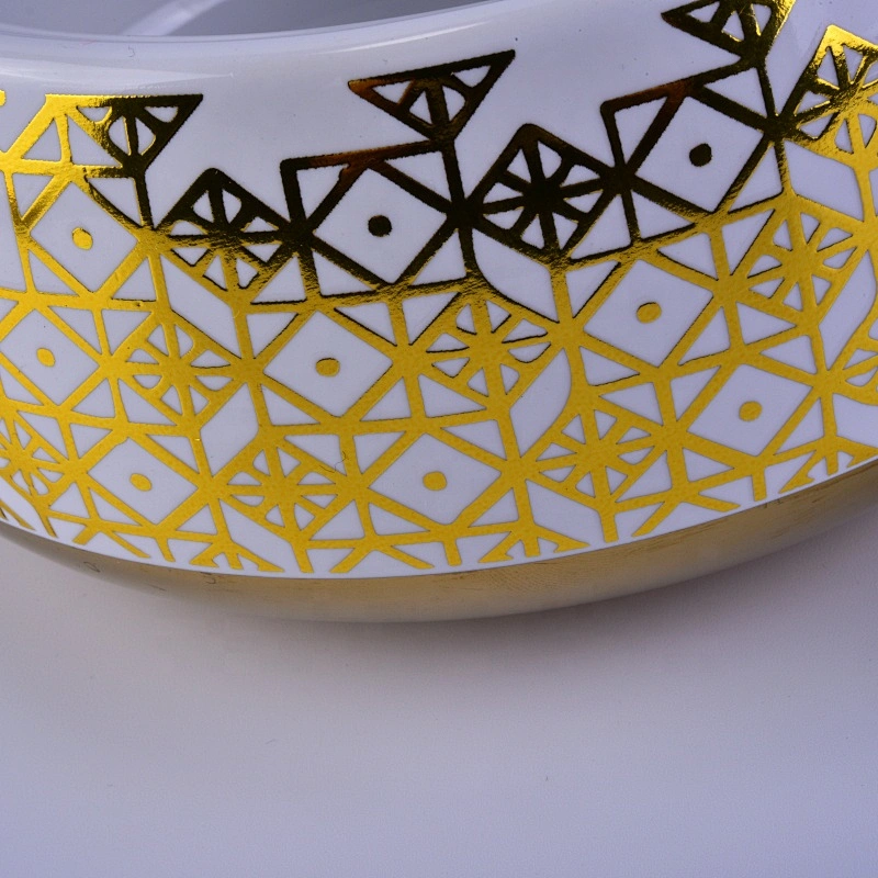 Wholesales Sunny design gold scented luxury ceramic candle jars with lid