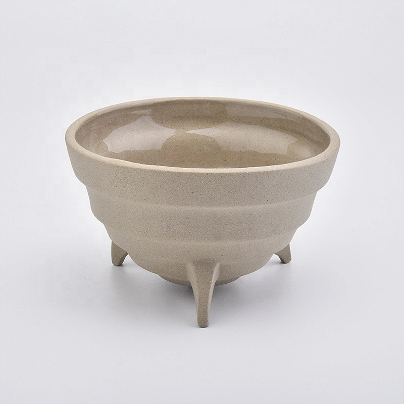Round matte ceramic candle containers bowl votive pillar candle vessel with three footholds party decoration factory