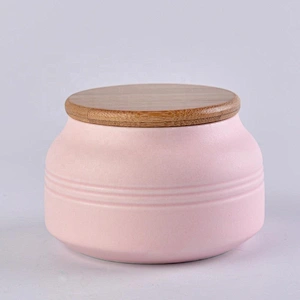 Wholesale pink frosted luxury ceramic jar for candle with wood lid