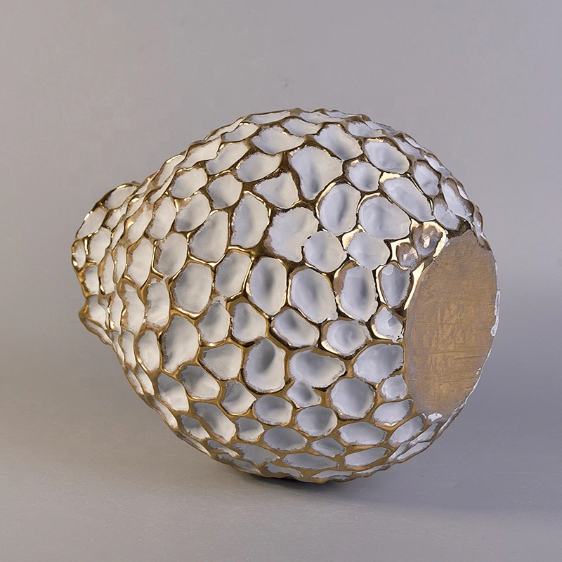 OEM Electroplating pineapple candle jar scented glass candle holder wedding decoration supplier