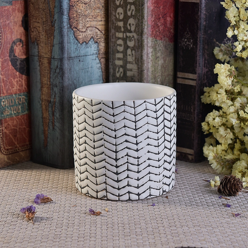round ceramic candle holder with printing