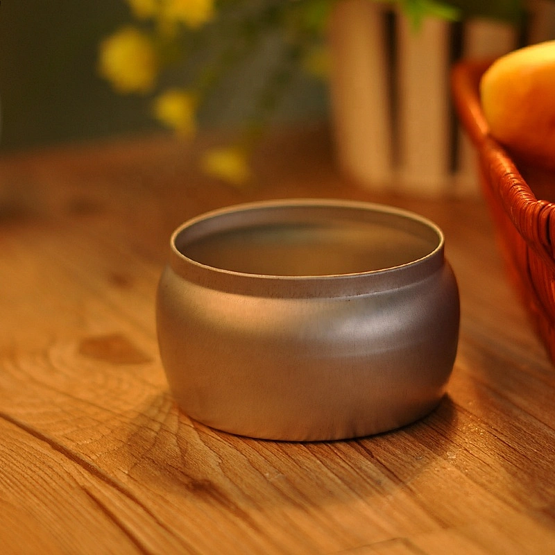 Custom round silver Metal candle box tin with matel lid