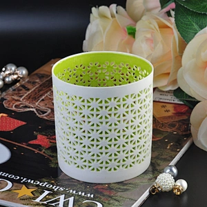 Round porcelain tealight ceramic candle holder