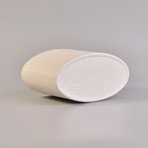 Hot sale decorative ceramic candle vessel moon shape candle jar
