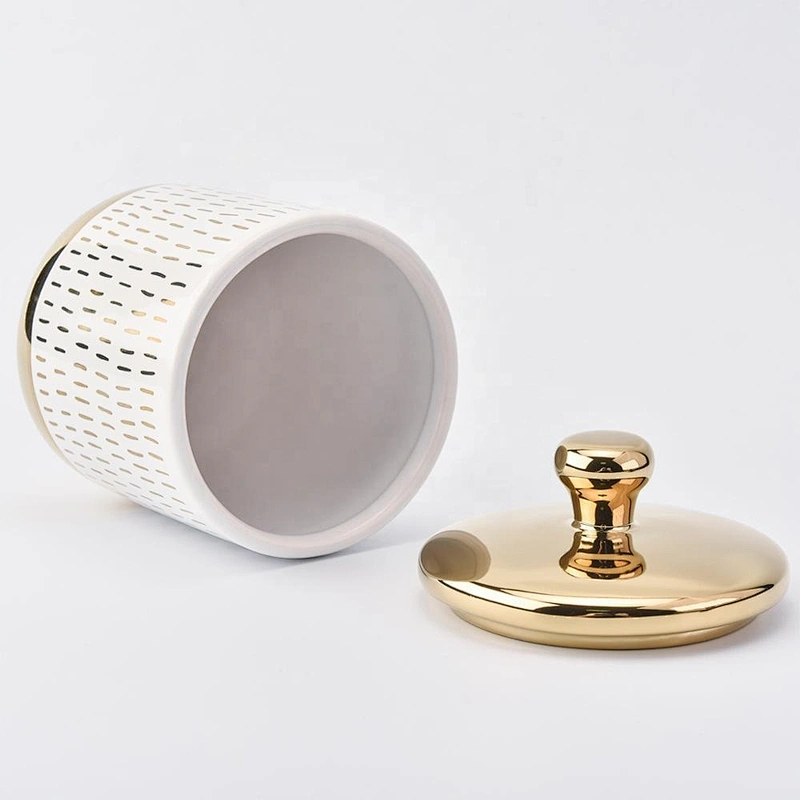 Wholesales luxury custom ceramic tea light candle holder with gold lid