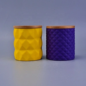 630ml Matte Yellow Ceramic Candle Holders with Bamboo Lids for Home Decoration