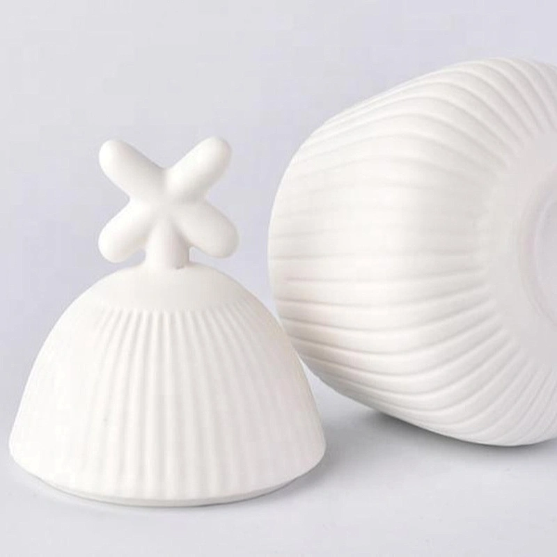 Matte White Stripes Ceramic Candle Holder with Lid Home Decoration Pieces