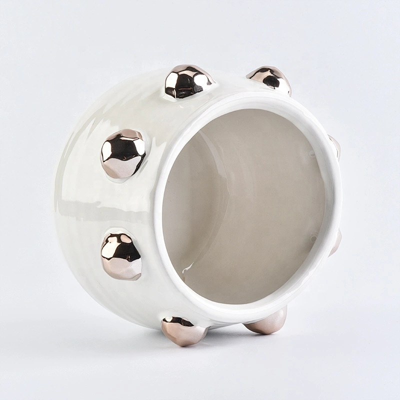 Wholesale White Ceramic Candle Holder with Metallic Dotted Bulge Home Decoration