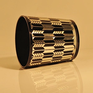 Wholesales Luxury black glass candle vessel for home decoration