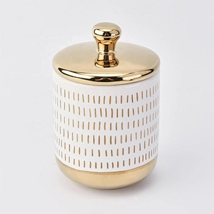 Wholesales luxury custom ceramic tea light candle holder with gold lid