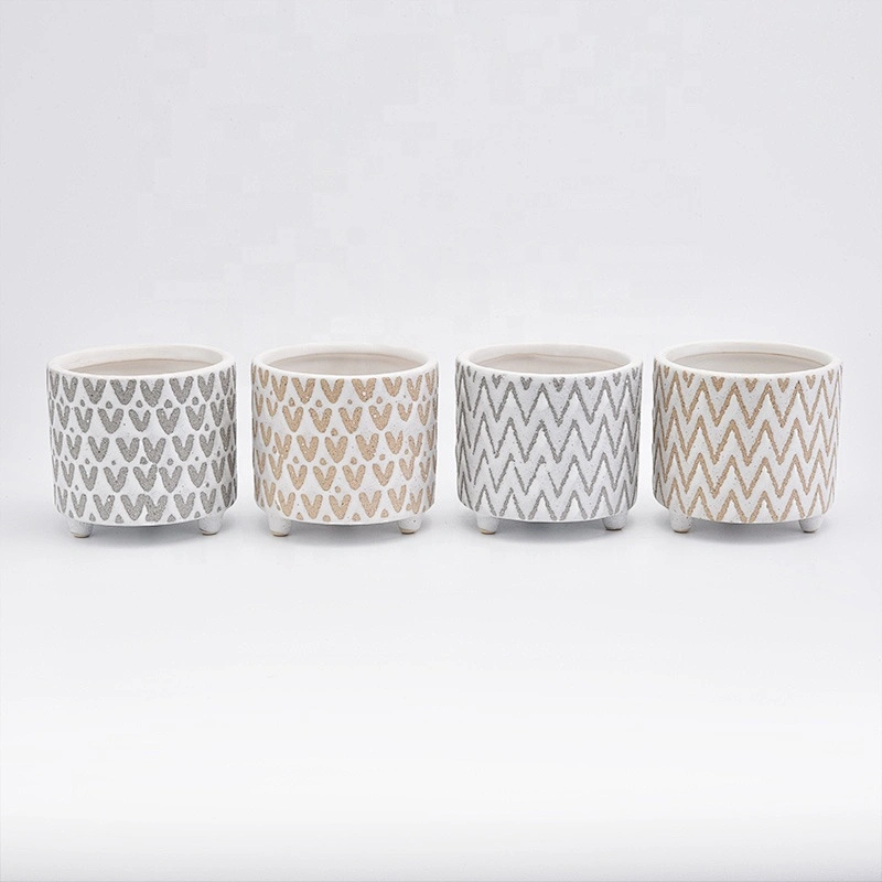 Wholesales Footed Cylinder Ceramic Holders in Grey V and dots Pattern Home Decoration