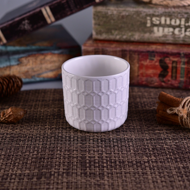Flower pattern White matte scented ceramic candle jars