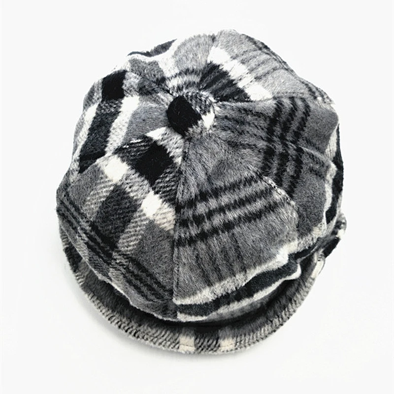 China Factory Grid Beret Warm Winter Beanie Casquette Caps