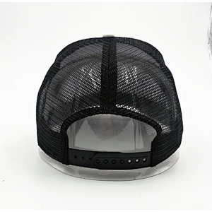 high quality trucker hat Cap with mesh at back in Black+white mesh material