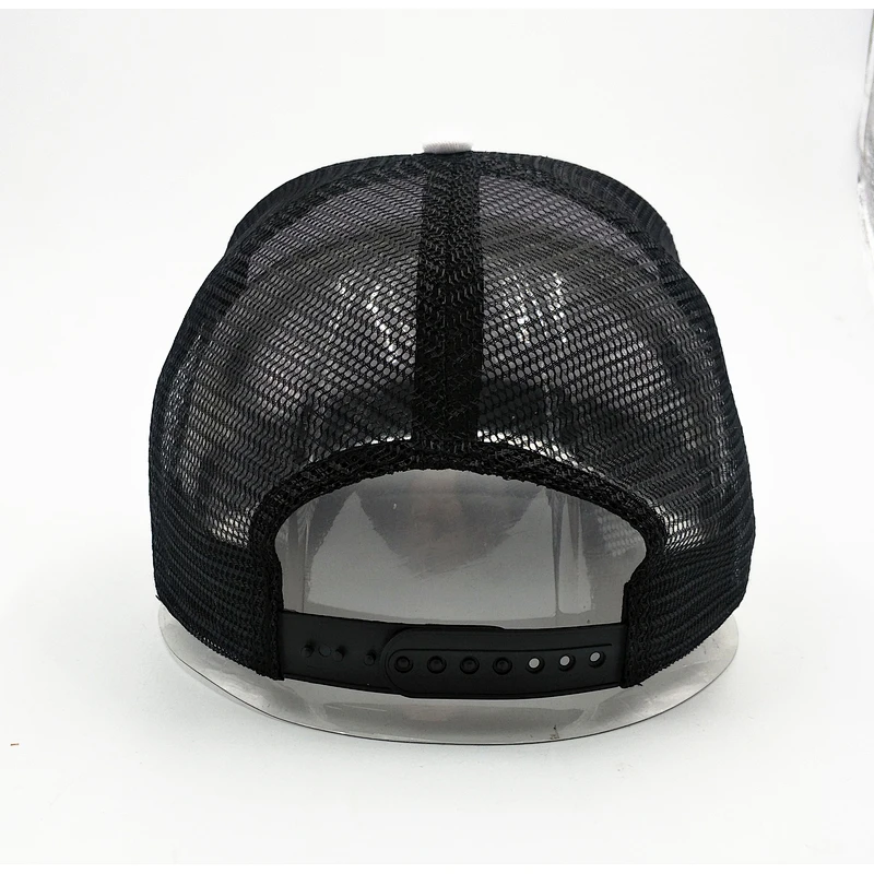 high quality trucker hat Cap with mesh at back in Black+white mesh material