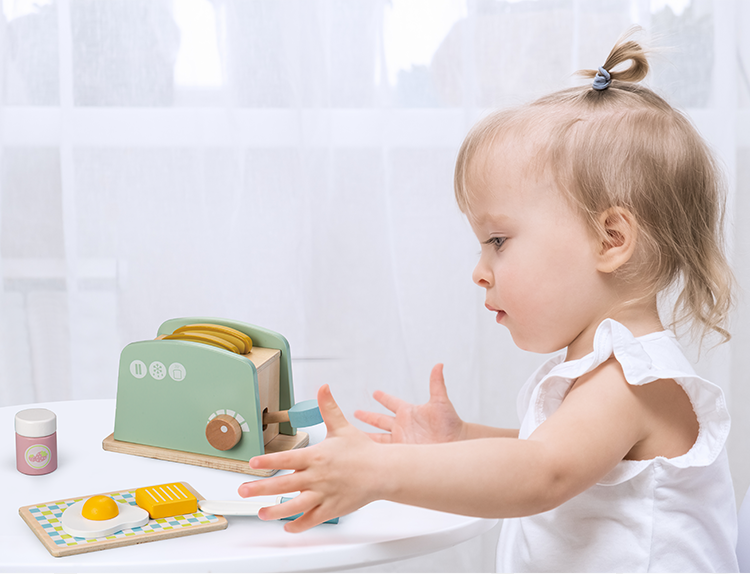 Kids wooden toaster set
