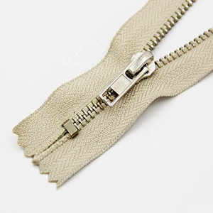 4# Gunmetal Customized Logo Metal Zipper For Jeans