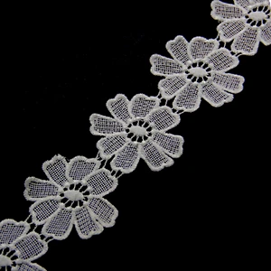 3.5cm Flower Design Chemical Embroidery Lace for Skirt Decoration