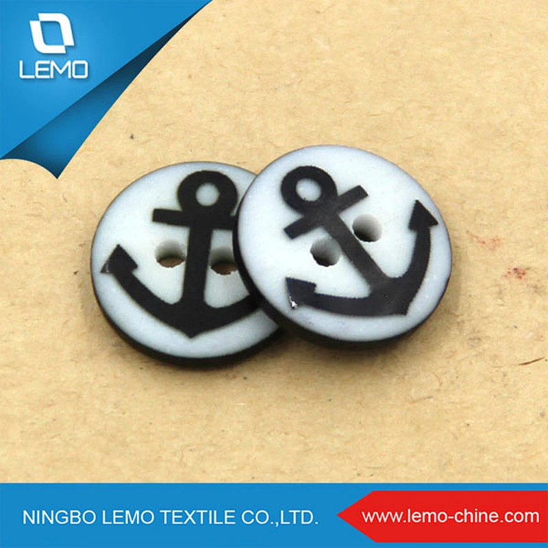 lemo Thick Cream Pearlized Plastic Buttons 8mm