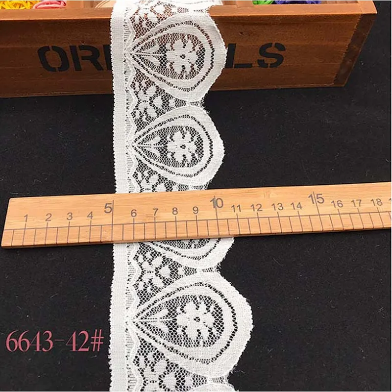 Fashion hot sale different styles 5.8*500cm black&white french eyelash floral lemo lace