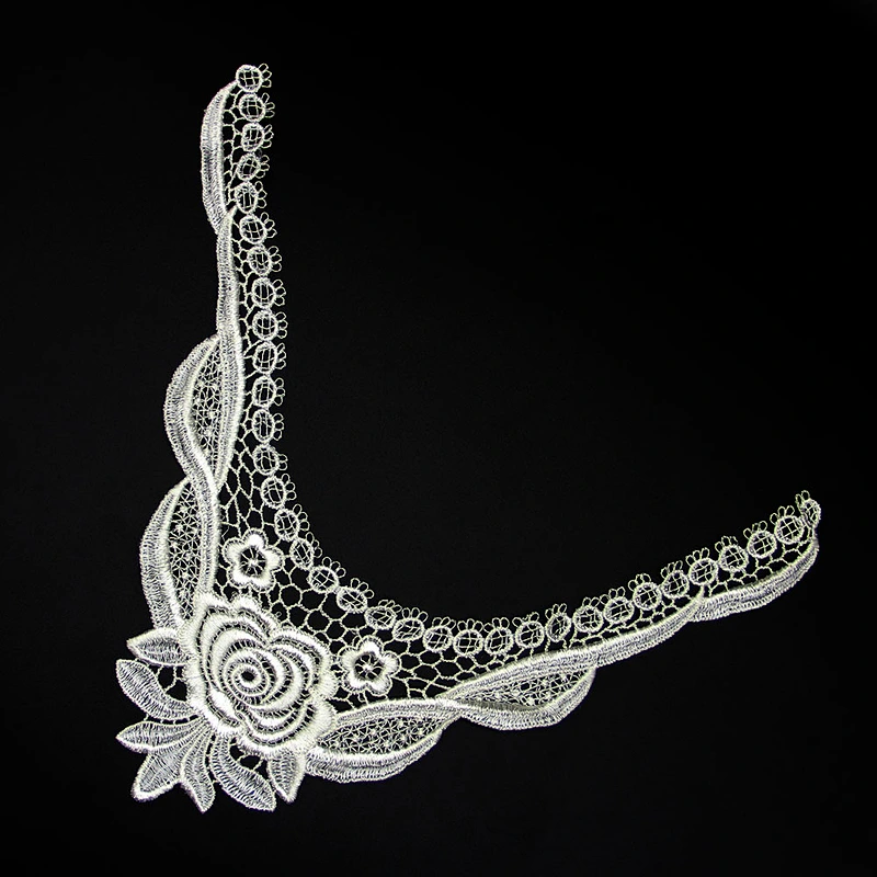 12.5cm Irregular Shape Sweet Flower Embroidery Collar Lace