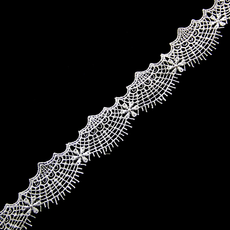 3.5cm Fashionable Design Embroidery Chemical Lace Fabric