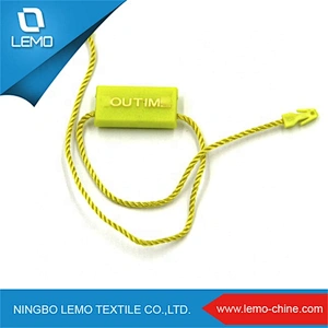 Eco-friendly Wholesale Cheap Garment snap lock Custom Embossed Logos Plastic String long Seal Hang Tags