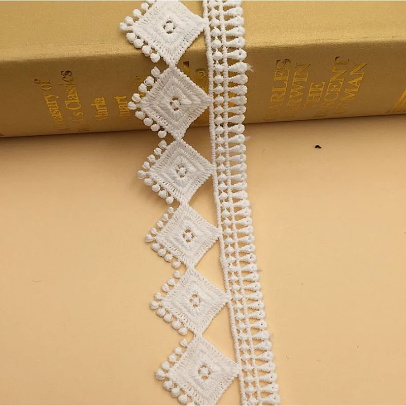 wholesale 4cm african style french polyester chemical lace for clothing, guipure lace trim