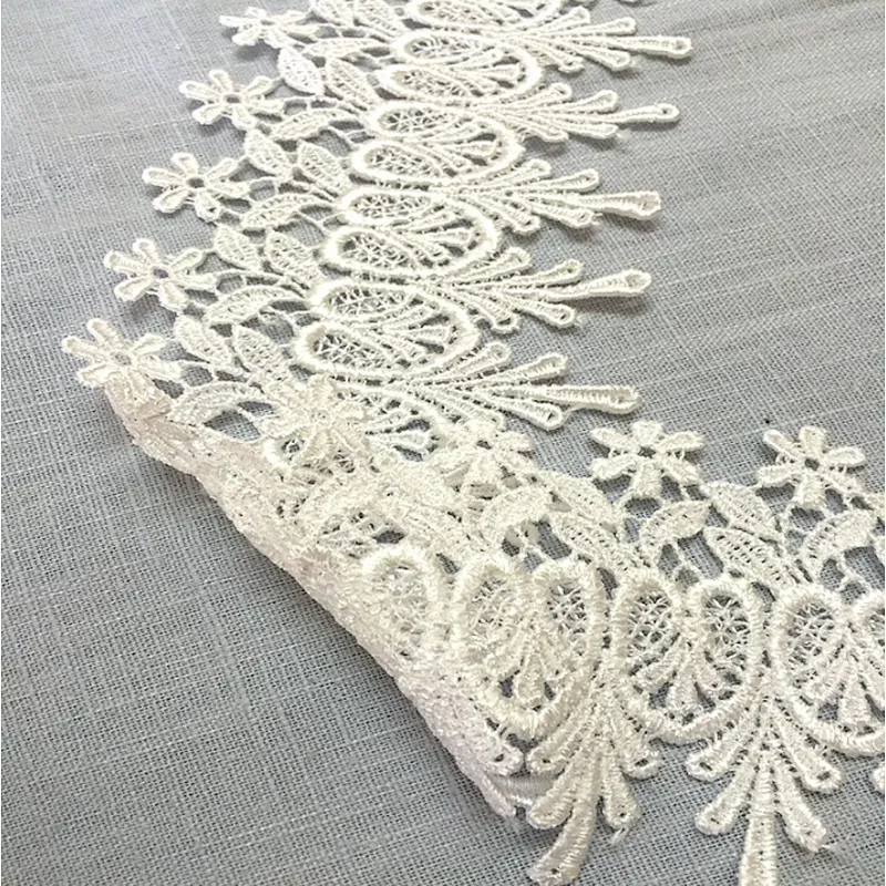 2019 newest best selling lace fabric polyester chemical lace trim
