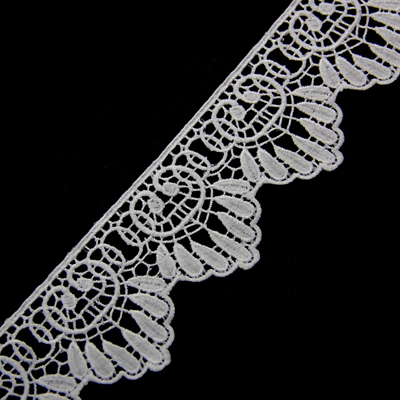 6.5cm Off-White Leaf Fringe Mesh Embroidery Chemical Lace