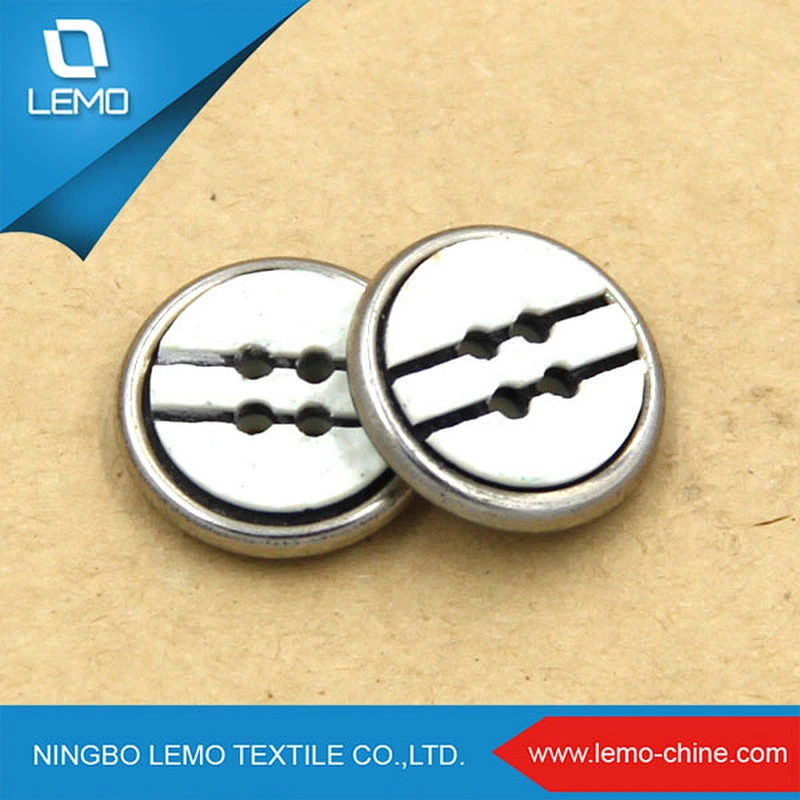lemo Thick Cream Pearlized Plastic Buttons 8mm