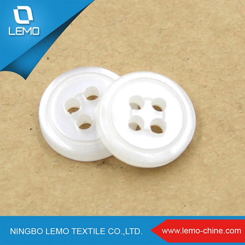Factory Hot sales polyester resin shirt button
