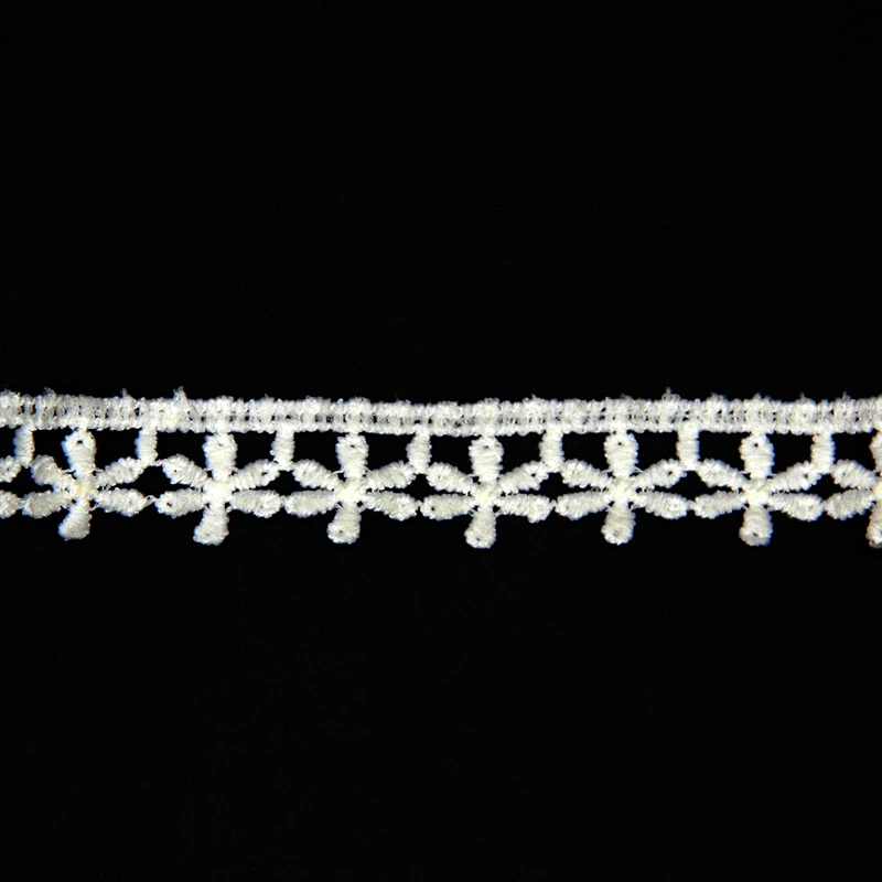 2cm Fresh Flowers Pattern Coat Milk yarn Chemical Lace