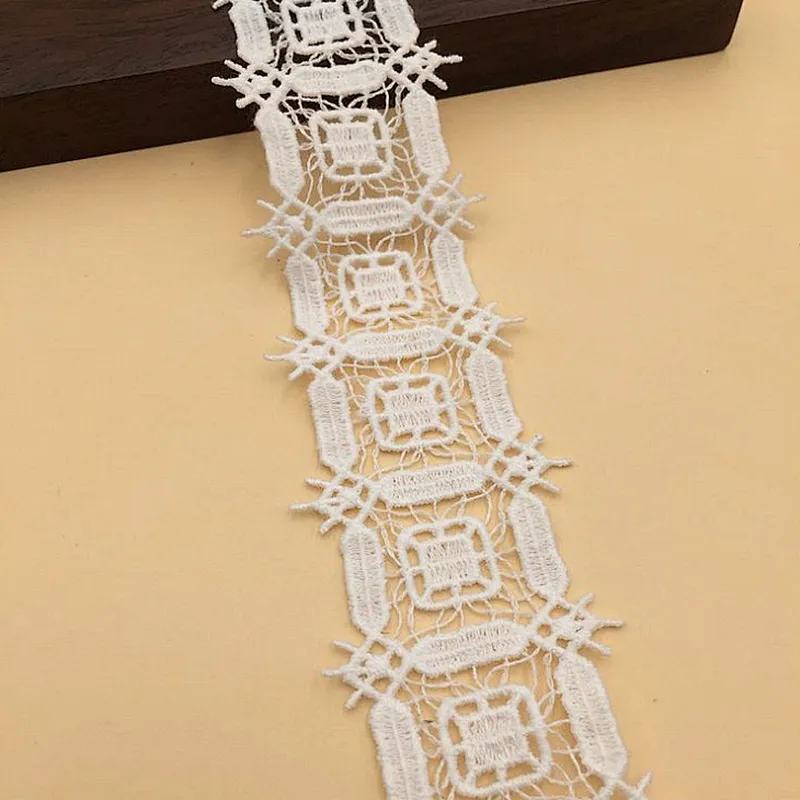 various african designs white&black embroidery polyester chemical guipure Lace trim